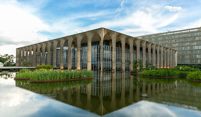 itamaraty-abre-concurso-para-diplomata-com-60-vagas-e-salario-inicial-de-r$-22,5-mil