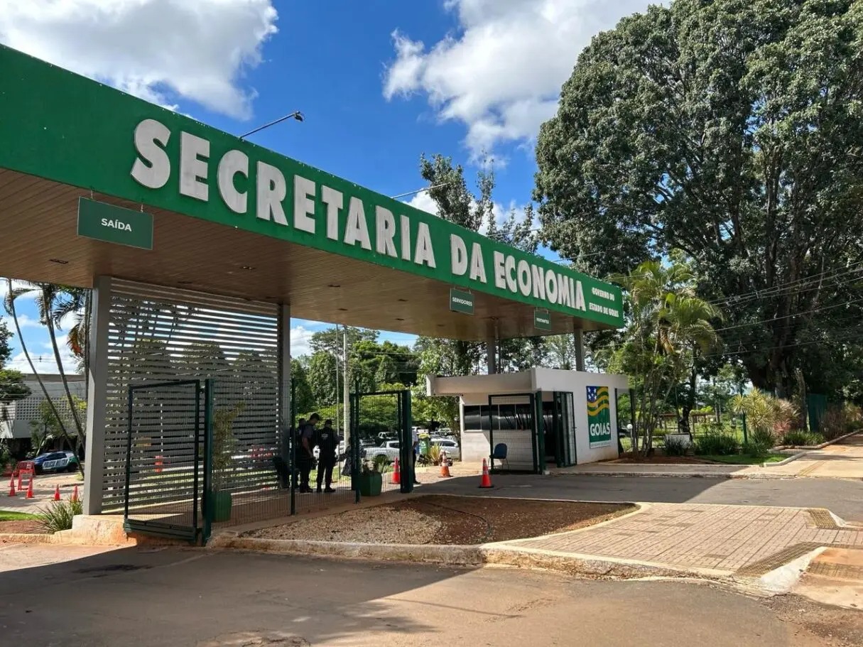 goias-abre-inscricoes-para-concurso-de-auditor-fiscal-com-salario-de-r$-28,5-mil