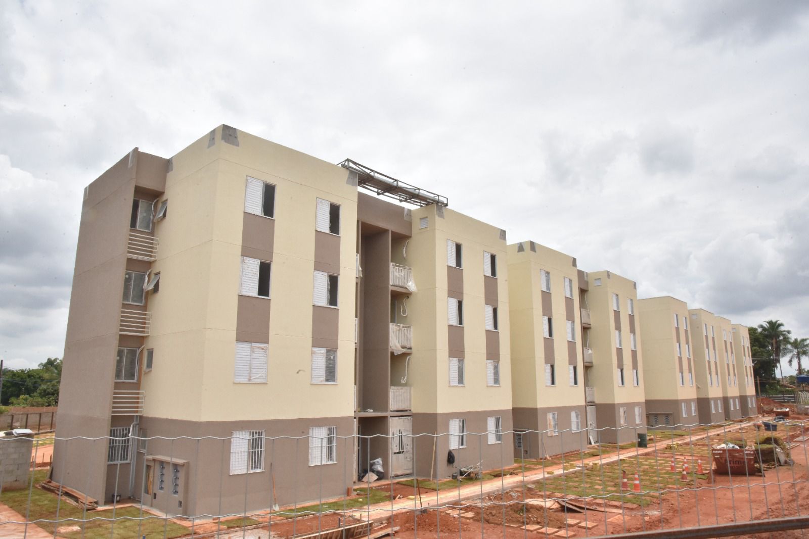 casa-propria-a-custo-zero:-768-familias-sao-contempladas-em-aparecida