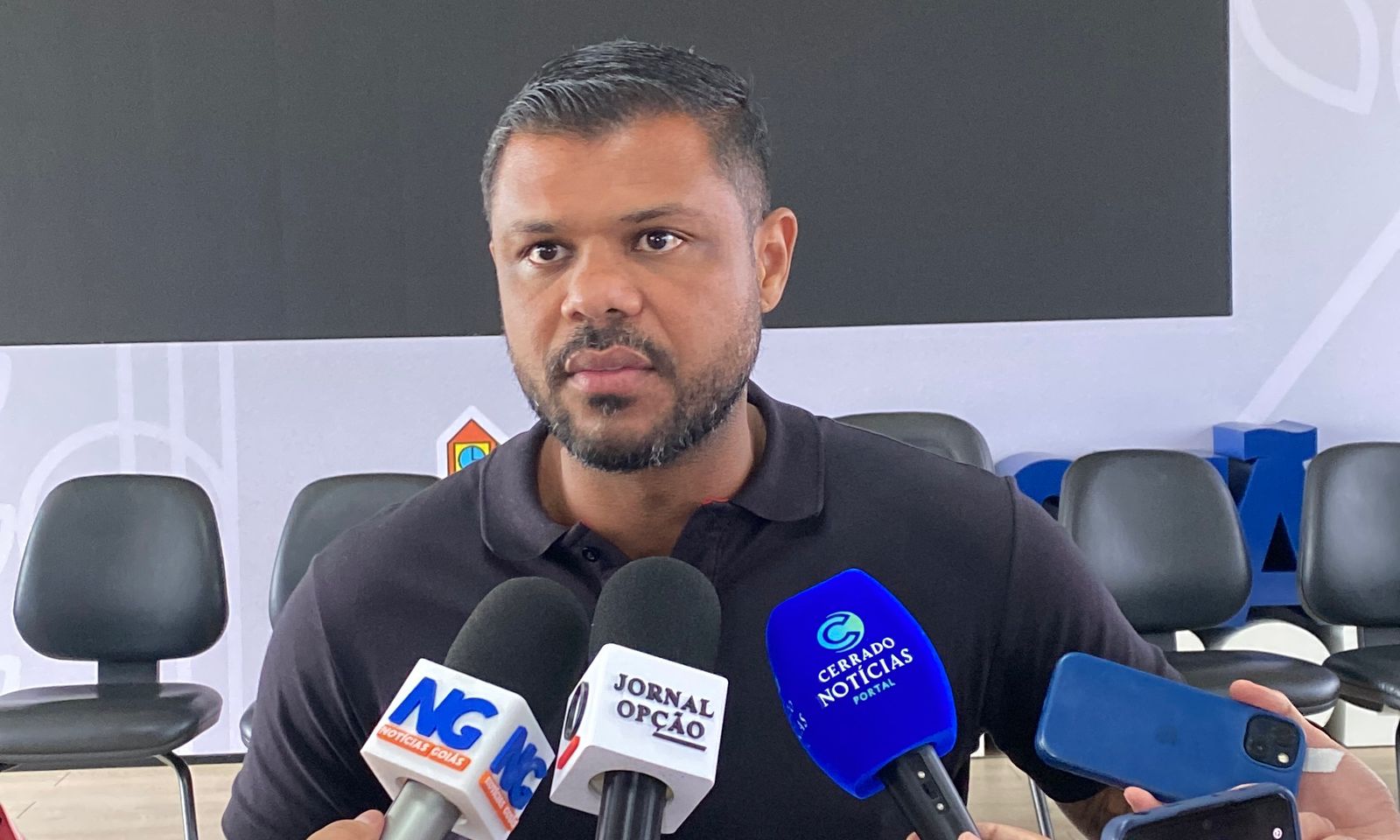 romario-diz-que-vai-para-partido-do-grupo-de-bruno-peixoto