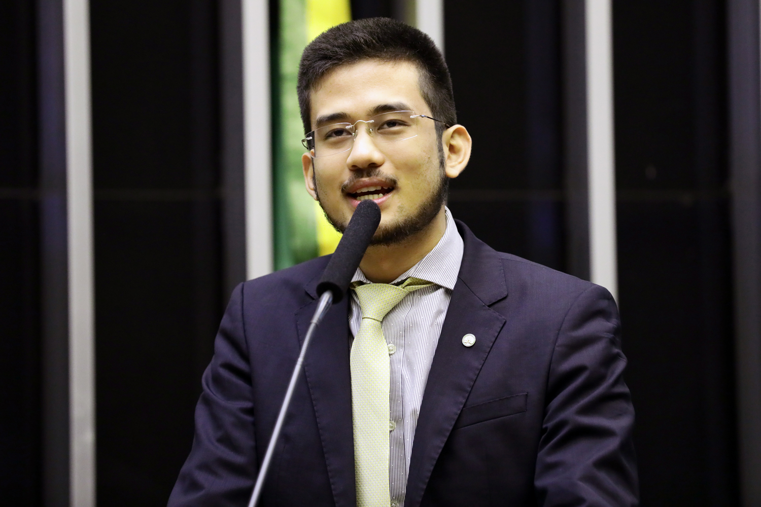 deputado-pede-ao-tcu-auditoria-de-us$-2,5-milhoes-em-gastos-do-itamaraty-com-30-diplomatas