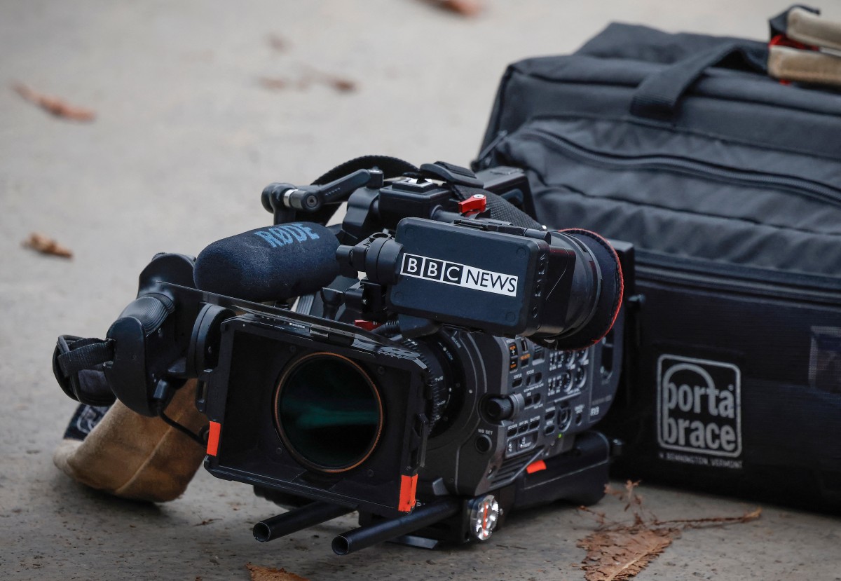 bbc-pretende-reduzir-custos-em-10%-nos-proximos-tres-anos