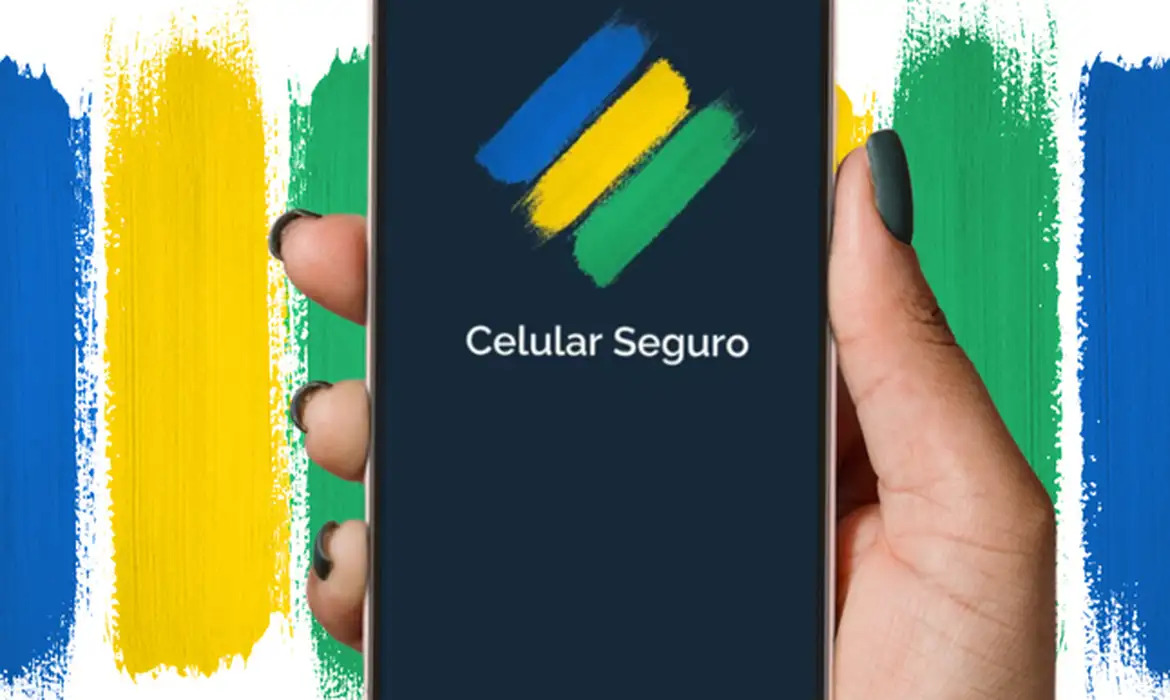 celular-seguro:-protecao-contra-roubos-no-carnaval