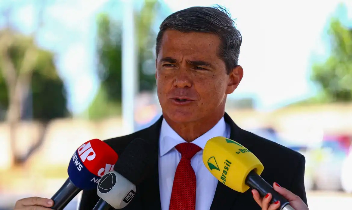 exercito-informa-stf-que-general-preso-pode-ter-visita-intima