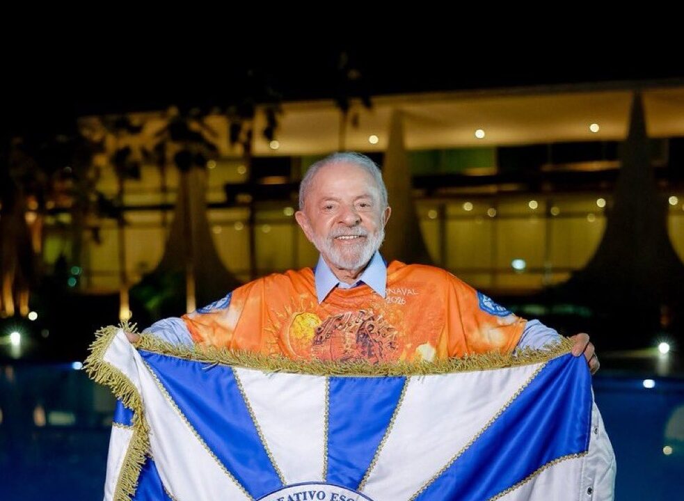 pt-recomenda-que-militantes-evitem-manifestacoes-eleitorais-em-desfile-que-homenageia-lula