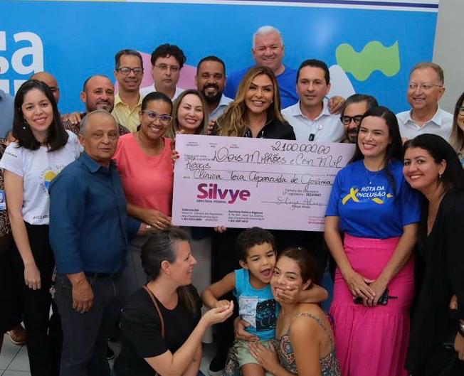 clinica-teia-de-aparecida-recebe-r$-2-milhoes-para-trabalho-com-criancas-autistas