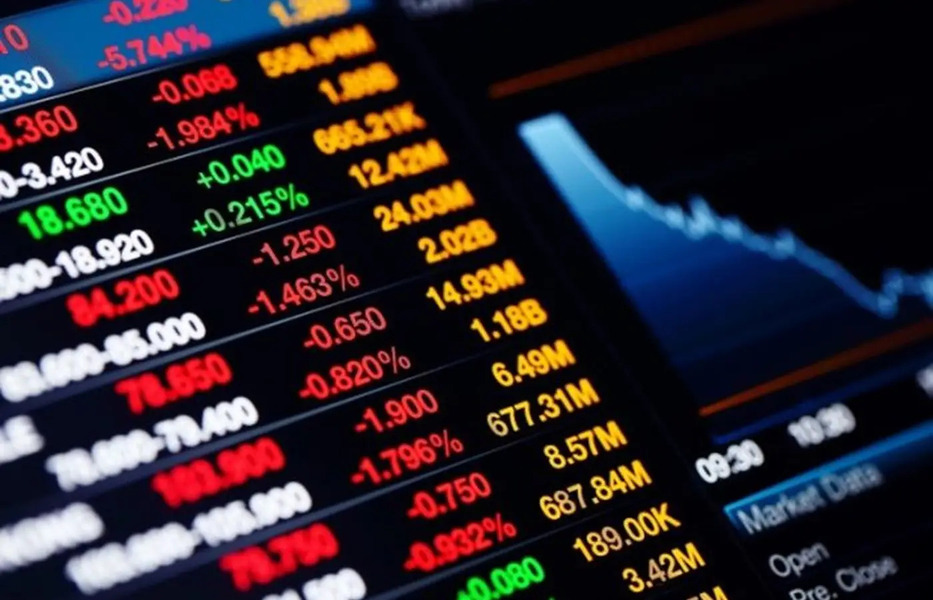 b3-registra-lucro-liquido-de-r$-907,8-milhoes-no-4tri25,-queda-de-23%-ante-o-4tri24