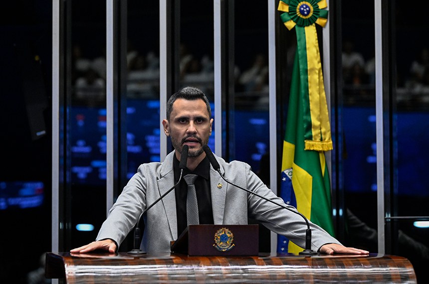 senador-cleitinho-defende-revogacao-de-condenacao-a-bolsonaro-e-prisao-de-moraes