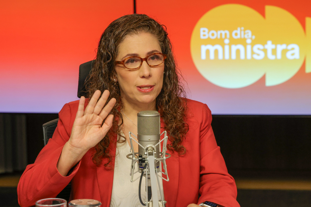 ministra-dweck-posiciona-compras-publicas-como-motor-de-inovacao-estatal