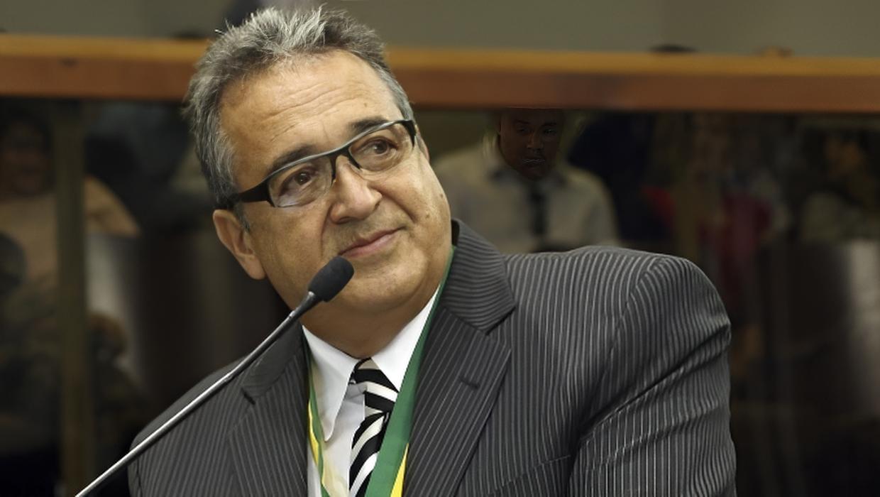 ex-prefeito-pega-10-anos-por-desvio-de-verba-da-covid-em-goias