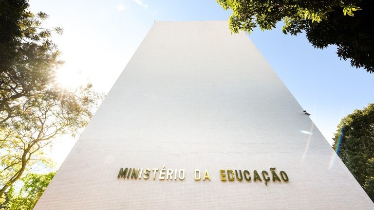 stf-revoga-autorizacao-para-cursos-de-medicina-sem-aval-do-mec