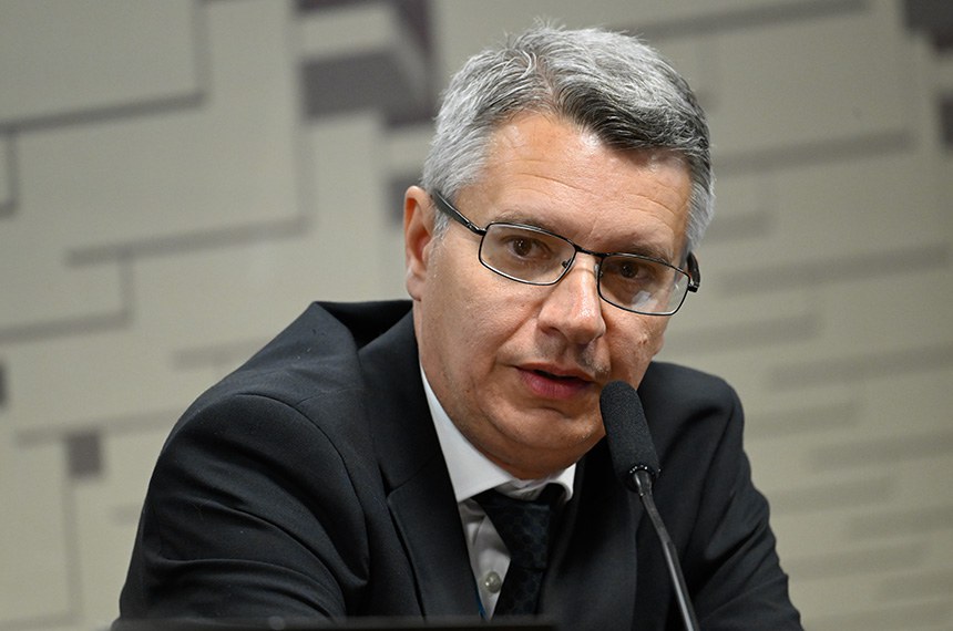 cpi-do-crime-organizado-ouve-presidente-do-coaf-sobre-lavagem-de-dinheiro