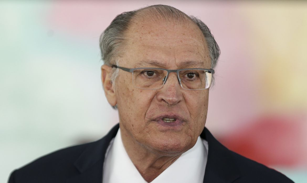 alckmin-diz-estar-muito-satisfeito-com-a-chance-de-ser-vice-novamente