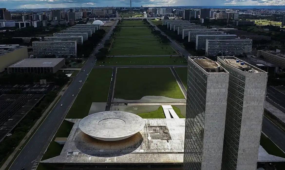 governo-exonera-16-ministros-de-estado-em-semana-final-do-prazo-para-desincompatibilizacao
