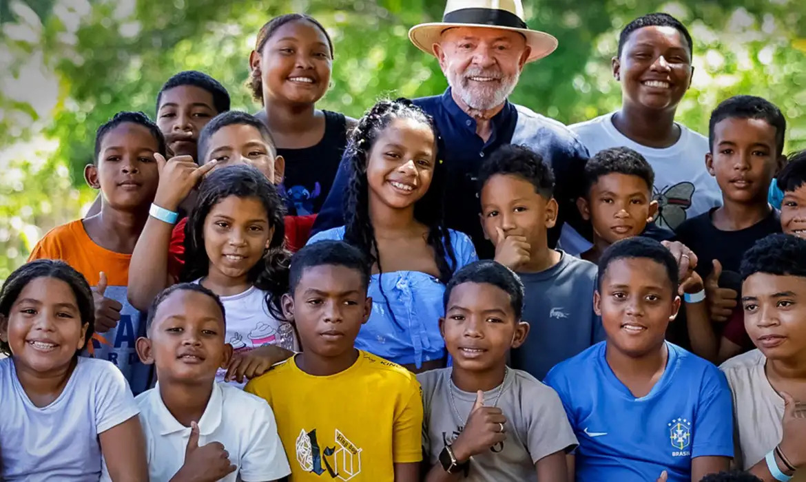 pascoa-e-momento-de-renovacao-e-uniao,-diz-lula-em-mensagem
