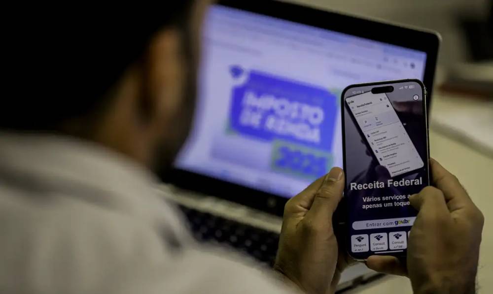 veja-se-vale-a-pena-parcelar-o-ir-ou-tomar-emprestimo-para-pagar