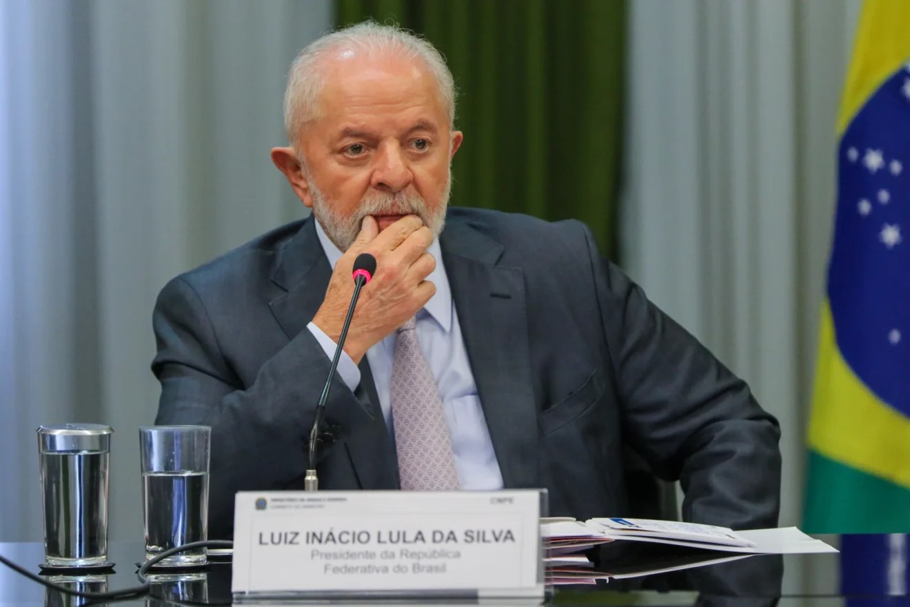 lula-diz-que-penduricalhos-sao-promiscuidade-e-volta-a-criticar-verbas-do-congresso