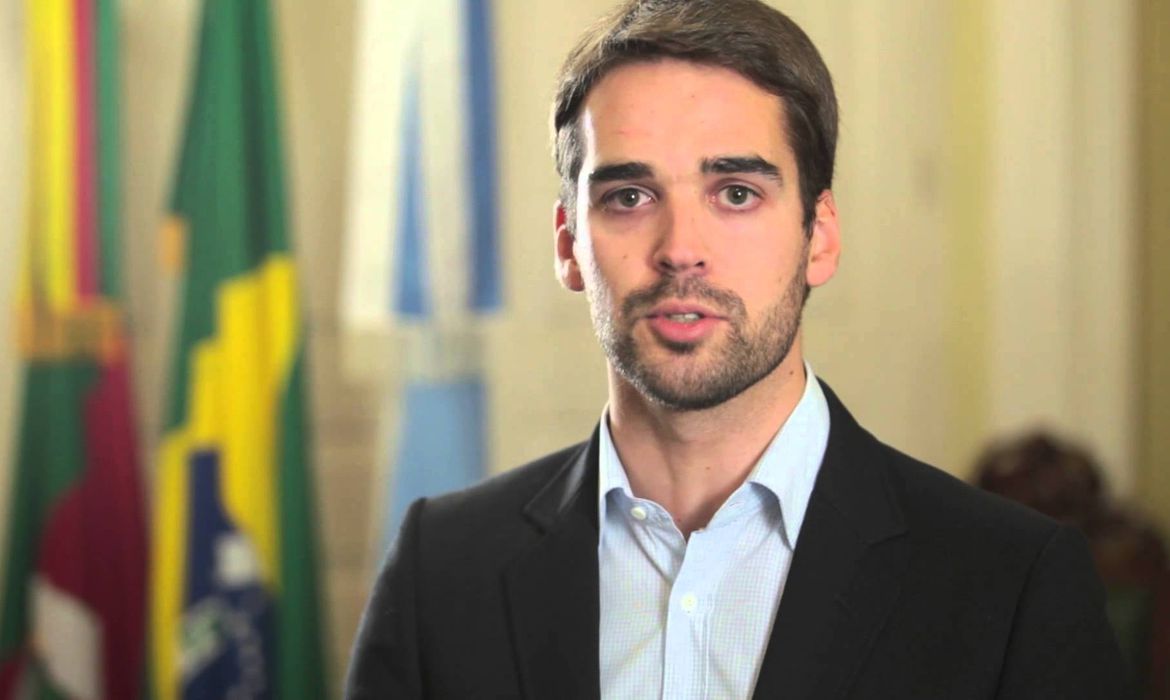 leite-indica-apoio-a-caiado,-mas-critica-promessa-de-anistia-ao-8-de-janeiro