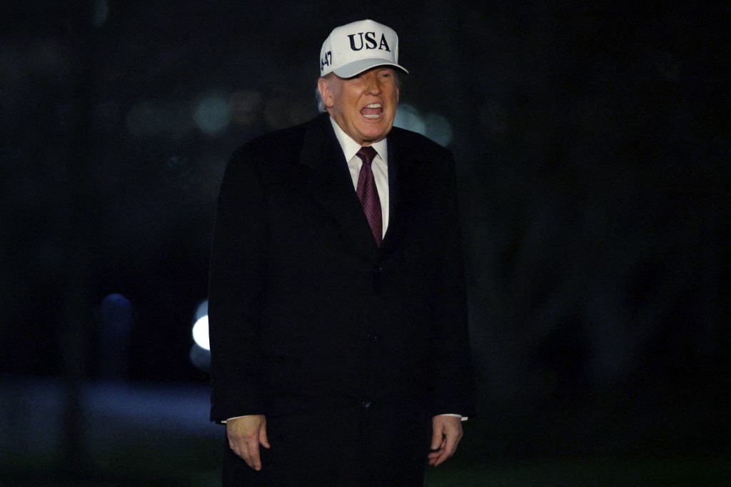 trump-rompe-com-influenciadores-ligados-ao-movimento-maga-apos-criticas-contra-guerra-no-ira