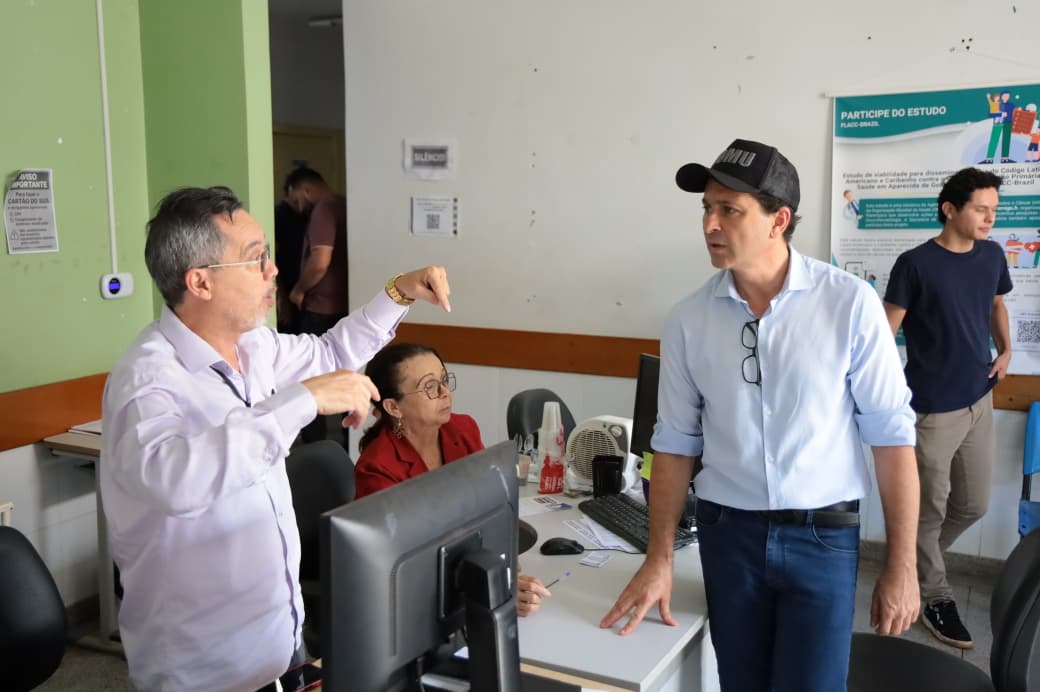 aparecida:-vilela-constata-ato-de-vandalismo-em-unidade-de-saude