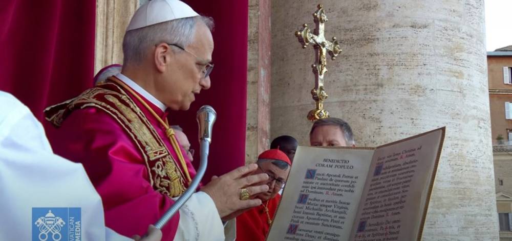 papa-leao-xiv-rebate-criticas-de-trump:-‘nao-entrarei-em-debate.-a-mensagem-do-evangelho-e-clara’