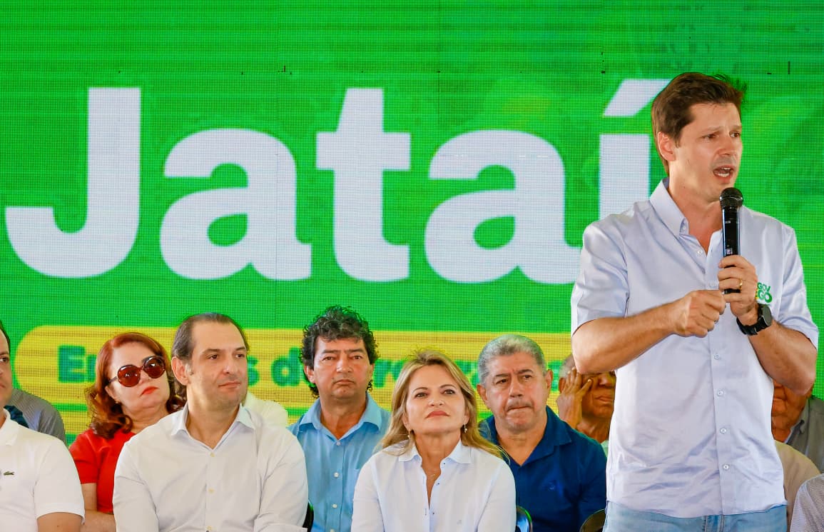 daniel-vilela-entrega-711-apartamentos-em-jatai-e-anuncia-novos-investimentos