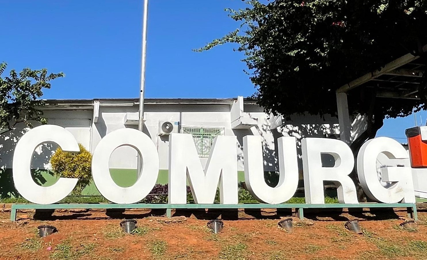 comurg:-novo-contrato-preve-r$-7,5-bilhoes-para-5-anos-de-zeladoria-em-goiania- 