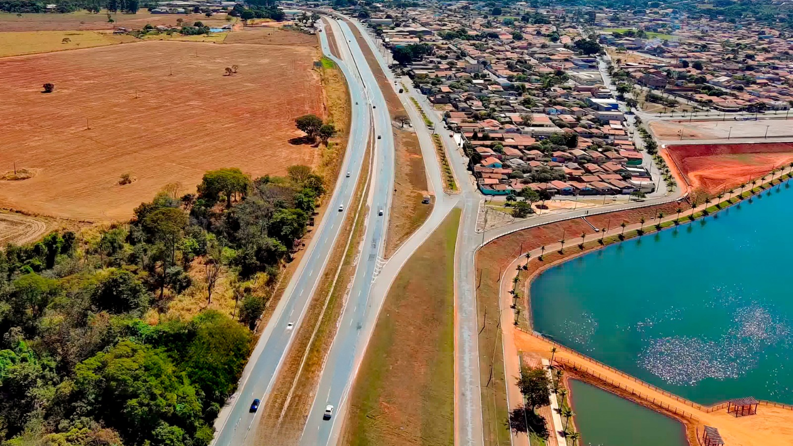 hidrolandia-se-destaca-como-polo-imobiliario-na-regiao-metropolitana