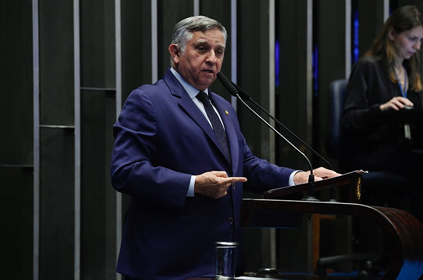izalci-lucas-confirma-pre-candidatura-ao-governo-do-distrito-federal