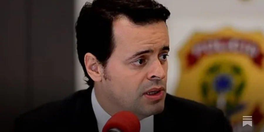 quem-e-marcelo-ivo,-delegado-da-pf-expulso-dos-eua-apos-prisao-de-ramagem