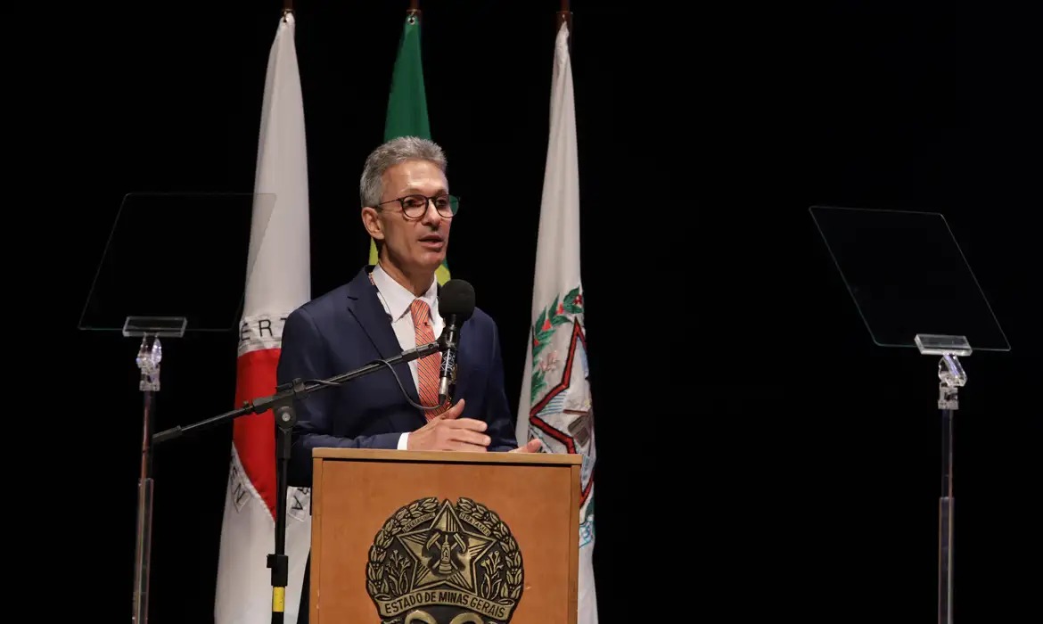 zema-compara-ministros-do-stf-a-coroa-portuguesa-em-video-sobre-inconfidencia-mineira