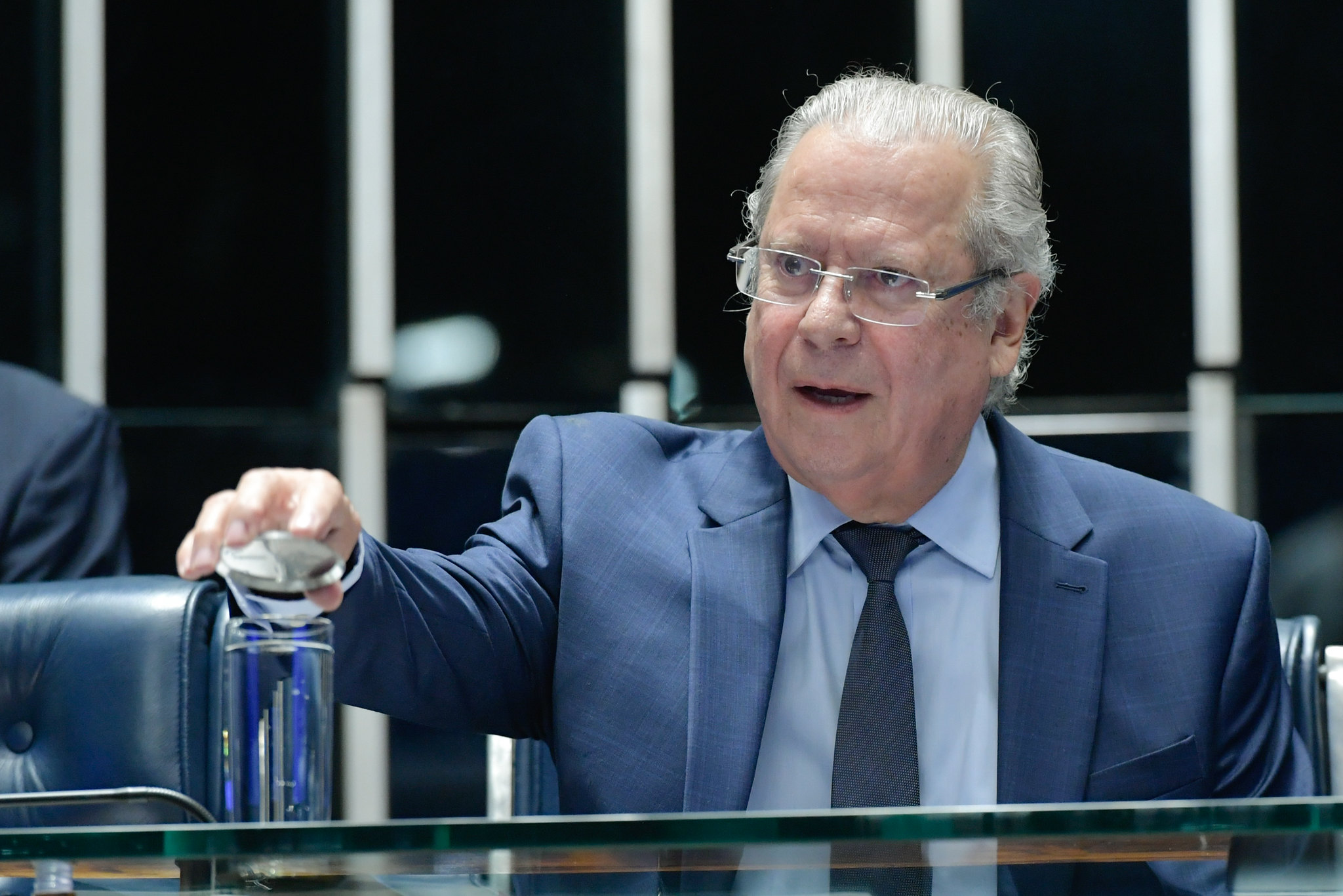 dirceu-diz-que-dino-coloca-os-pingos-nos-is-com-proposta-de-reforma-do-judiciario