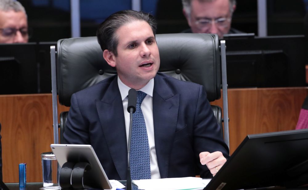 motta-diz-que-pretende-instalar-na-proxima-semana-comissao-especial-sobre-pec-da-6×1