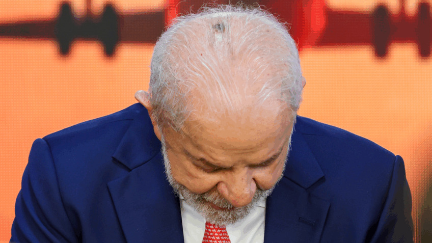 lula-volta-a-brasilia-apos-dois-procedimentos-de-saude-em-sao-paulo