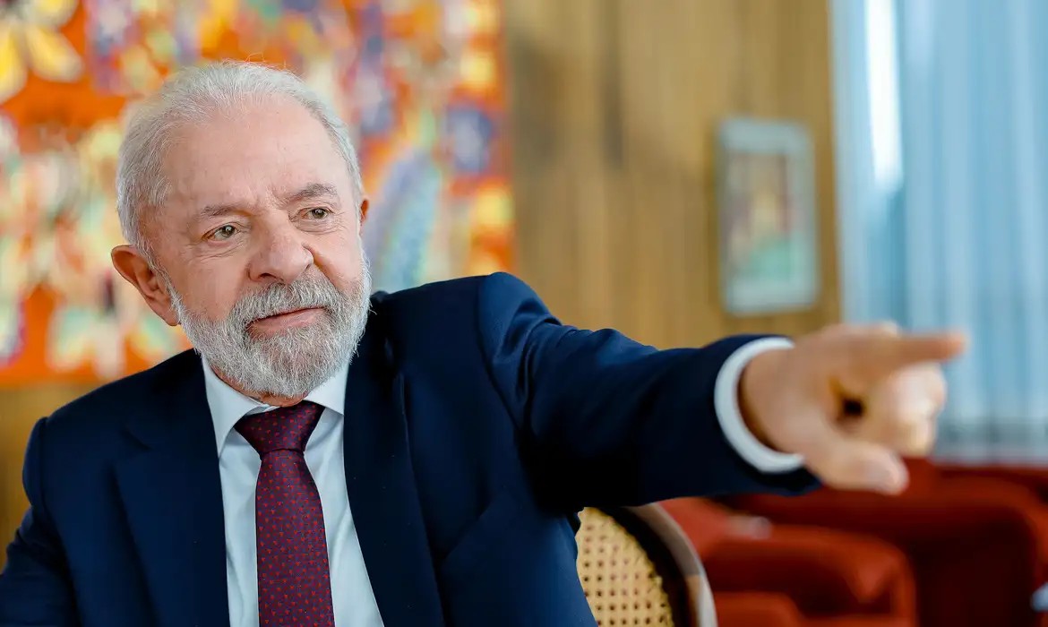 lula-lidera-1o-turno-e-empata-com-flavio-no-2o,-diz-pesquisa-btg/nexus