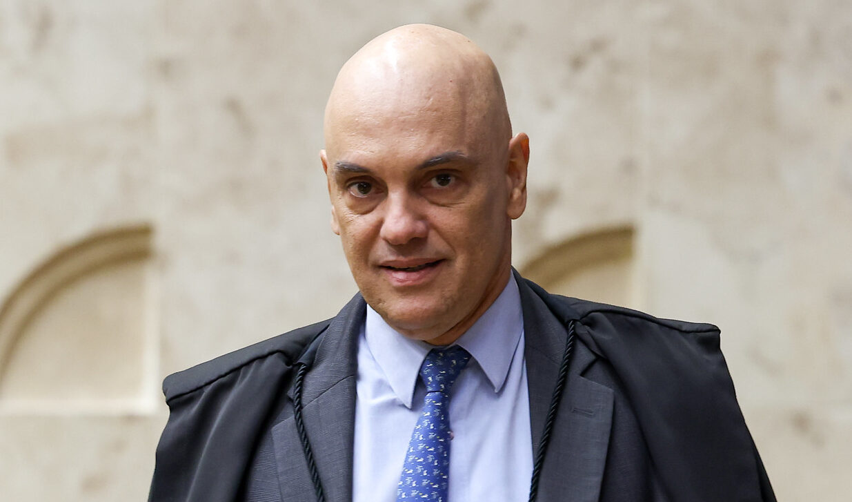 moraes-diz-que-‘politicos-que-nao-tem-voto’-usam-stf-como-‘escada-eleitoral’