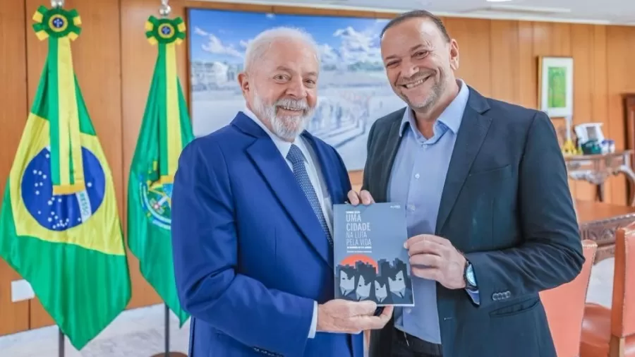 ‘o-pt-cometeu-um-erro-ao-nao-assinar-a-cpi-do-master’,-diz-edinho-silva,-presidente-do-partido