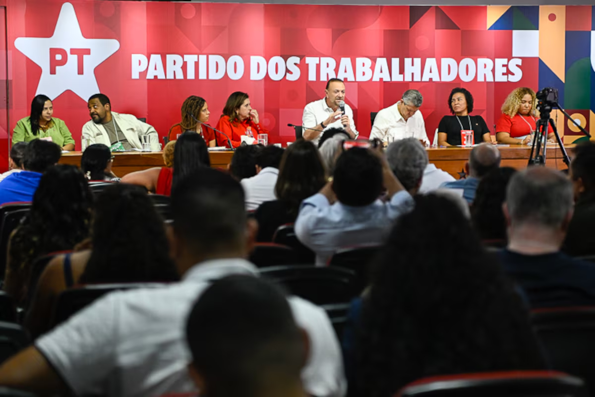 pt-prepara-37-‘candidatos-influencers’-para-ampliar-bancada-no-congresso