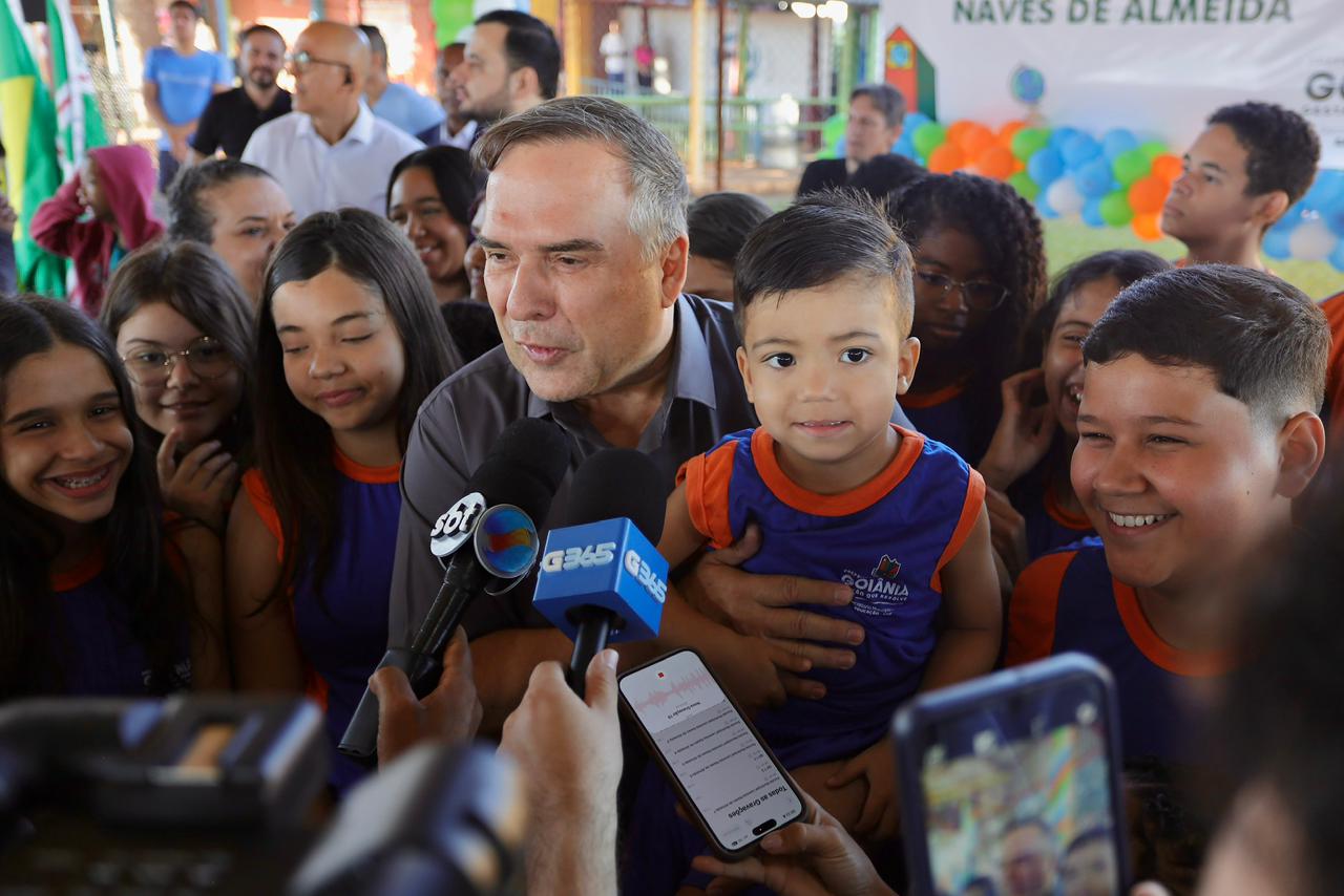 goiania:-mabel-inicia-entrega-de-uniformes-para-112-mil-estudantes