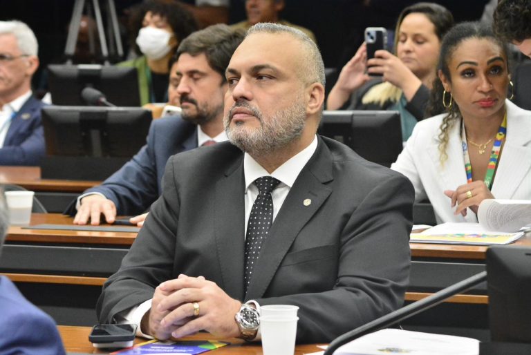 deputado-marcos-tavares-e-eleito-presidente-da-comissao-de-trabalho-da-camara