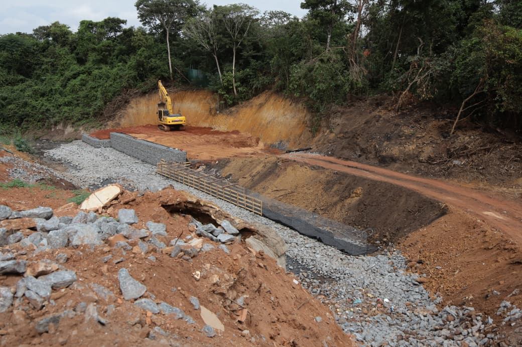obra-contra-erosao-e-alagamentos-avanca-no-jardim-helvecia,-em-aparecida