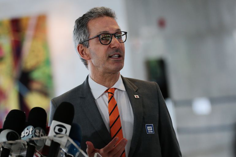 depois-de-criticas-de-gilmar,-zema-reage:-‘o-brasil-de-verdade-nao-fala-portugues-rebuscado’