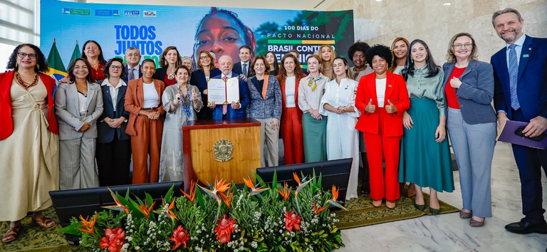 governo-anuncia-medidas-de-prevencao-ao-feminicidio-no-sus