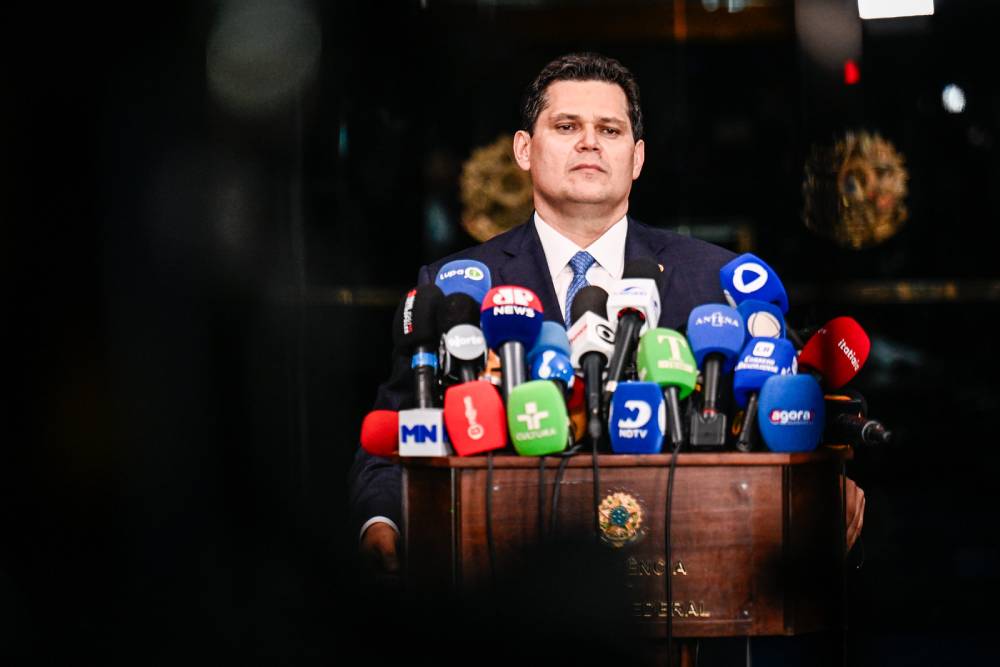 alcolumbre-vai-barrar-nova-possibilidade-de-criacao-de-cpi-do-master-no-congresso