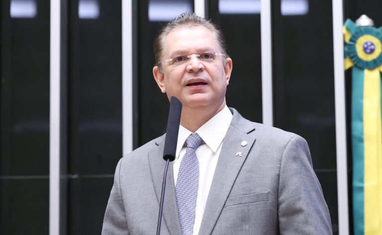 camara-aprova-projeto-que-veta-sigilo-sobre-gastos-de-autoridades