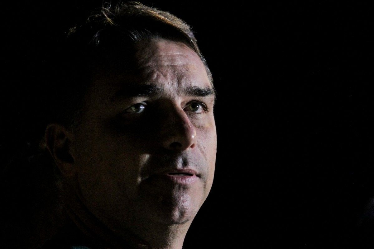 btg/nexus:-flavio-bolsonaro-lidera-em-rejeicao,-com-50%;-lula-e-rejeitado-por-47%