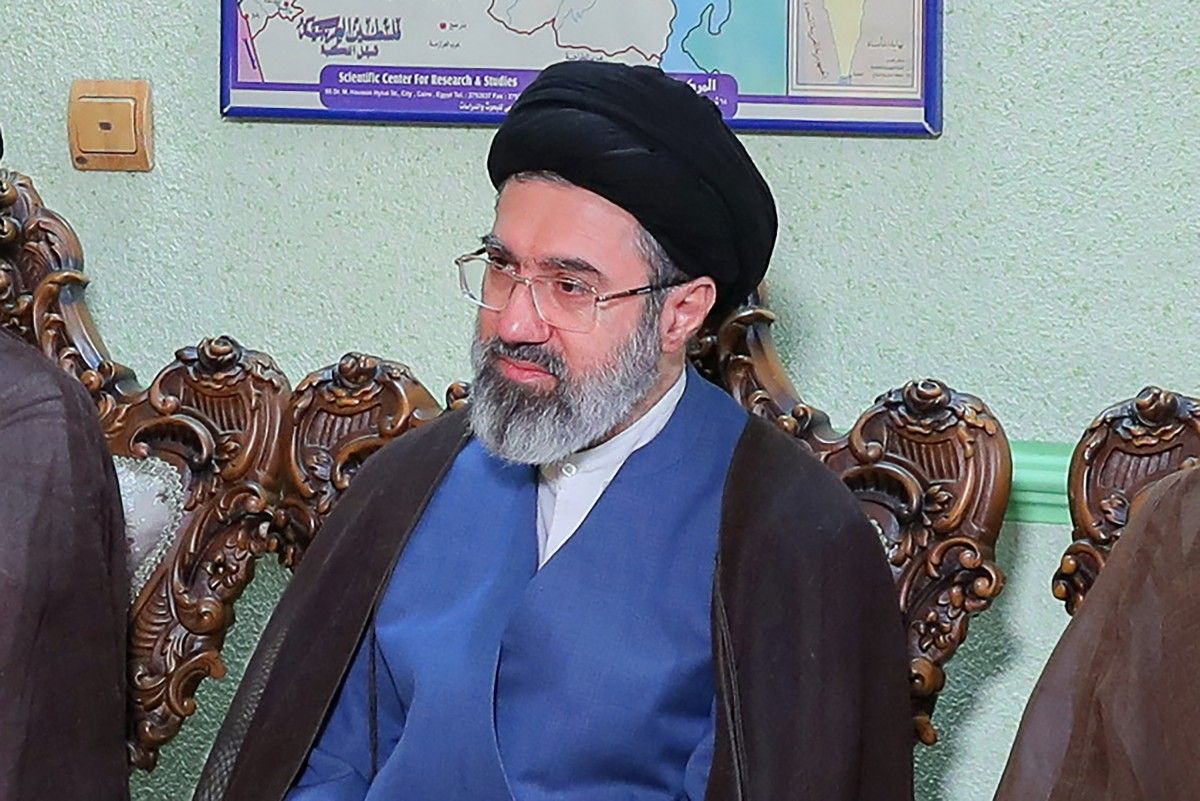 paises-do-golfo-‘nao-servirao-mais-de-escudo-para-bases-americanas’,-afirma-lider-supremo-iraniano