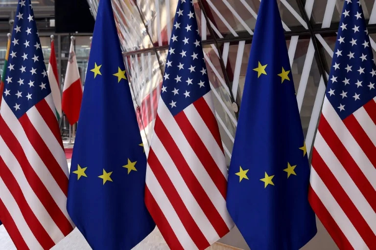 comissario-do-comercio-da-ue-cobra-que-eua-cumpram-acordo-tarifario-de-15%-com-bloco-europeu