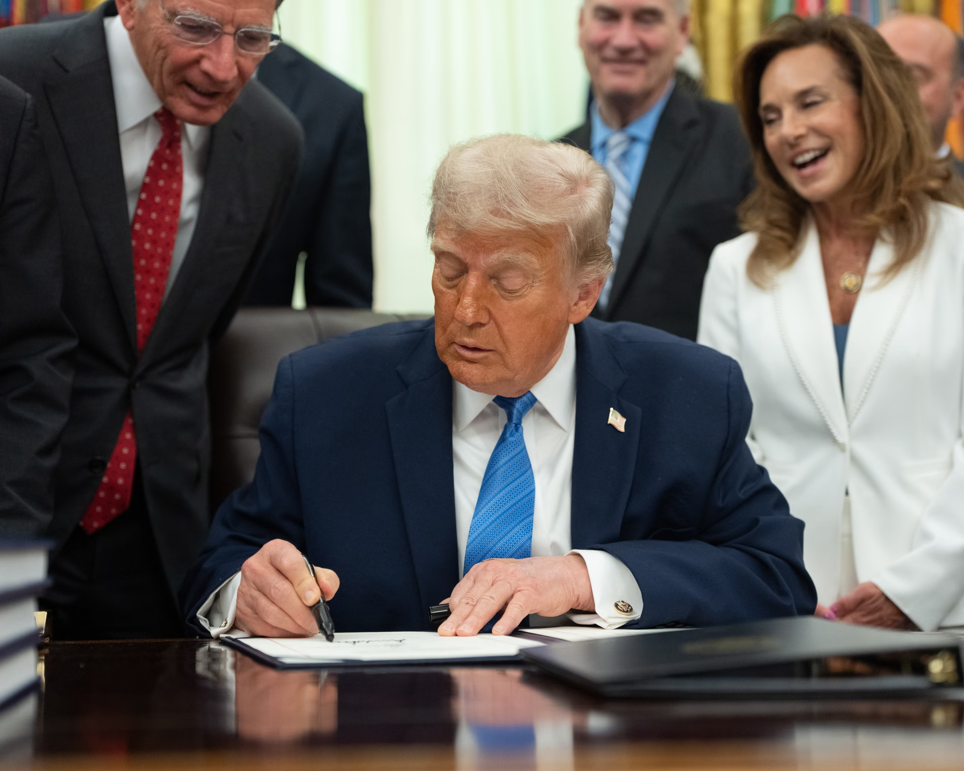 trump-sanciona-lei-orcamentaria-de-us$-70-bilhoes-para-financiar-o-ice
