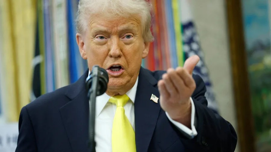 trump-diz-que-eua-podem-fazer-novos-ataques-ao-ira;-teera-diz-que-ormuz-sera-totalmente-fechado